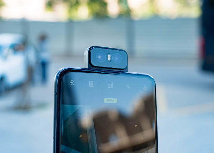 Представлен смартфон Asus ZenFone 6 с камерой-перевёртышем