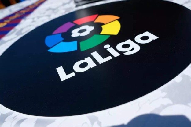 Футбольную лигу Испании оштрафовали за шпионаж за болельщиками
