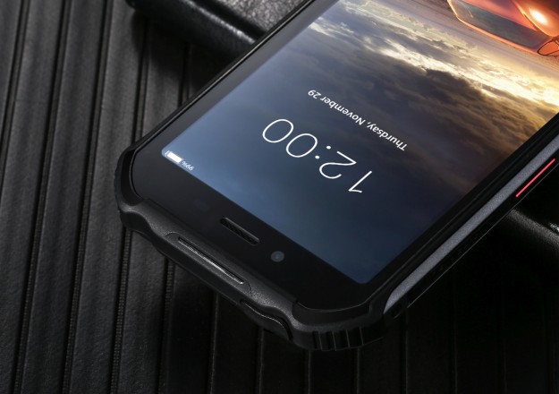 Старт продаж модульного DOOGEE S90 Pro и противоударного смартфона с NFC –S40