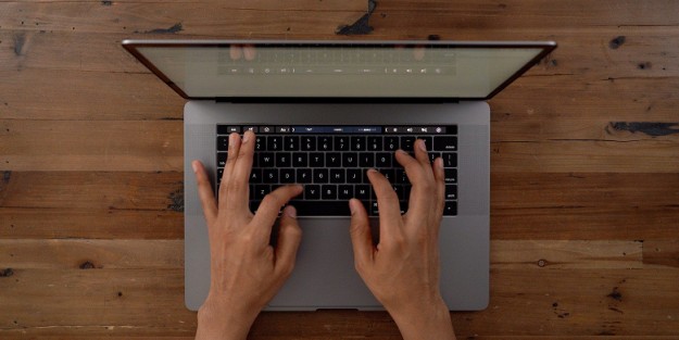 16-дюймовый MacBook Pro первым среди ноутбуков Apple примерит новую клавиатуру