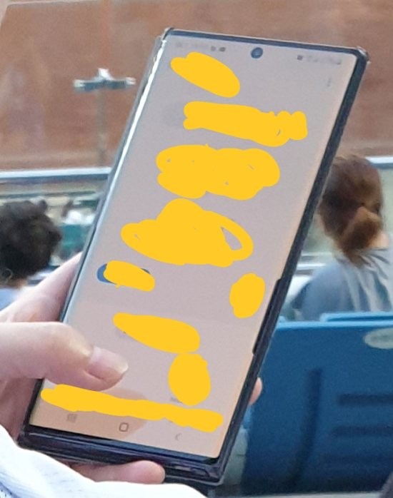 Samsung Galaxy Note 10+ и Watch Active 2 на живых фото из Кореи