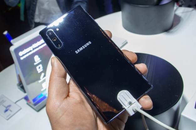 Samsung представила в Украине свои самые мощные смартфоны - Galaxy Note10 и Note10+