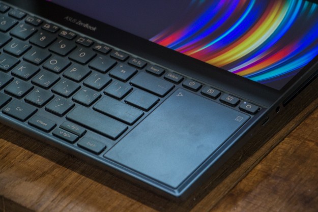 Ноутбук ASUS ZenBook Pro Duo c двумя дисплеями уже доступен в Украине