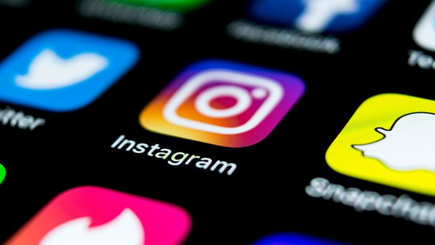 Instagram отказалась от шпионской функции