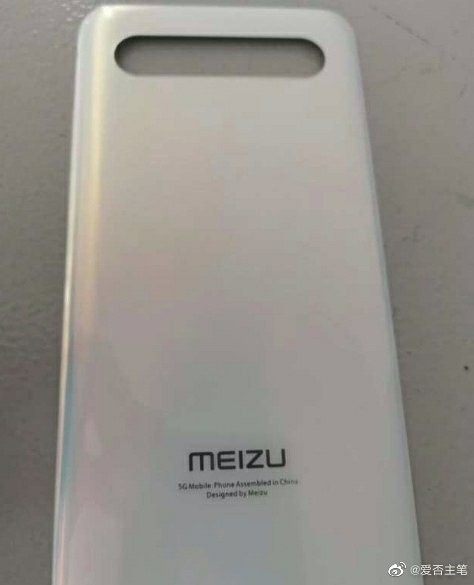 Meizu 17 в дизайне Samsung Galaxy S10 на концепт-рендерах