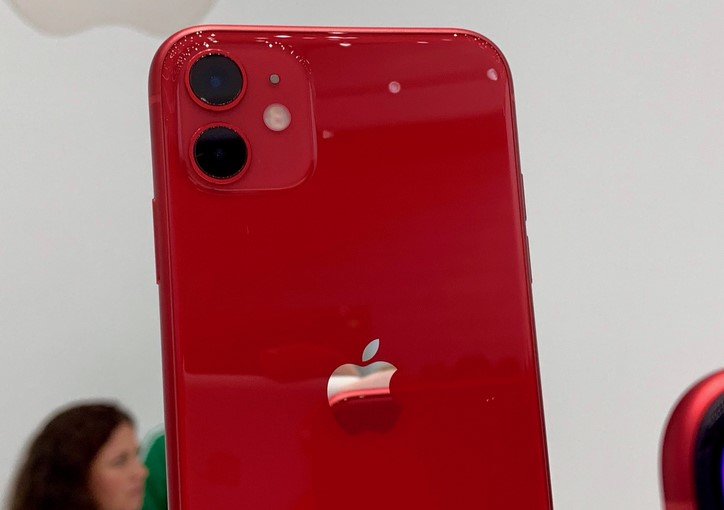 iPhone 11 упал в цене до рекордно низкого уровня