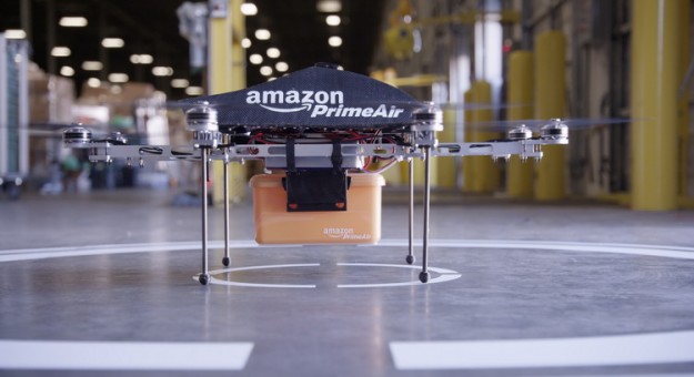 Amazon получил разрешение на авиаперевозки и скоро сможет доставлять товары дронами