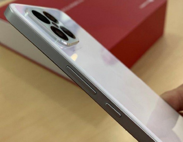 Смартфон Huawei Nova 8 SE, похожий на iPhone 12, красуется на «живых» снимках