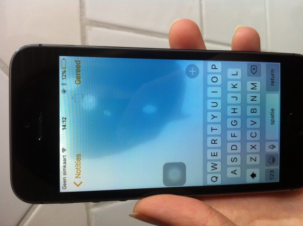 SMARTtech: Цветные пятна на экране смартфона. Что делать? Почему только сервисный центр!