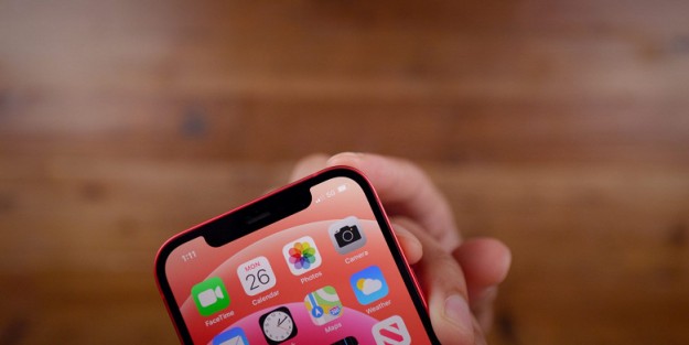 Смартфоны Apple iPhone 12 начали терять сигнал