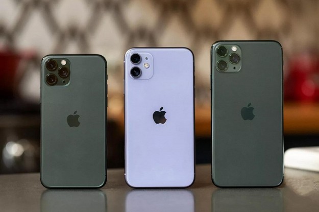 Apple бесплатно меняет поломанные экраны iPhone 11