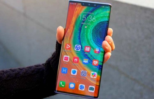 Huawei запатентовала технологию удаления царапин с экранов смартфонов