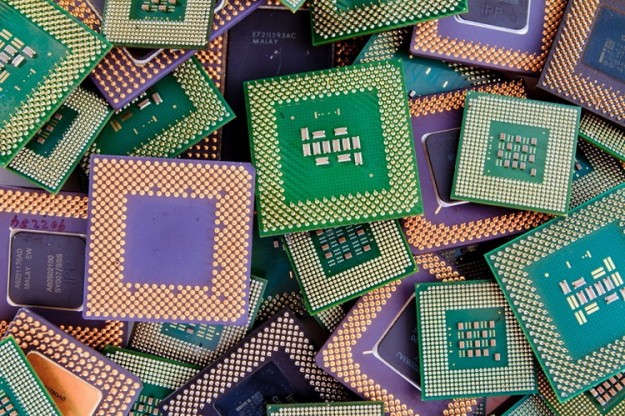 Для борьбы с дефицитом AMD и Intel инвестируют в компании, которые упаковывают и тестируют чипы