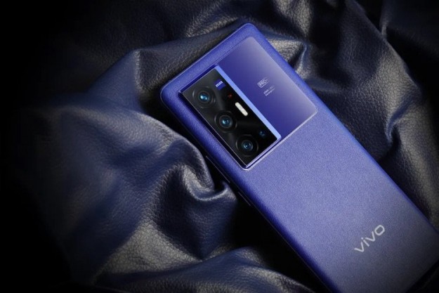 Vivo представила X70 Pro+ — флагман с мощными камерами, продвинутым дисплеем