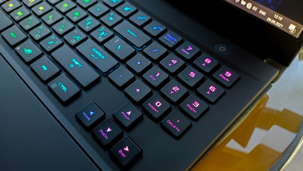 Игровой ноутбук премиум-класса ROG Zephyrus S17 представлен в Украине