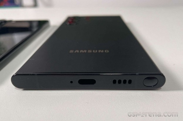 Samsung Galaxy S22 Ultra сравнили с Galaxy S21 Ultra и Galaxy S20 Ultra. Появились новые фото