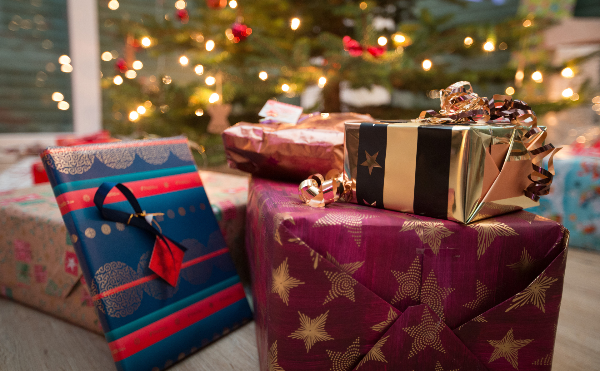 Каталог новогодних подарков по низким ценам
